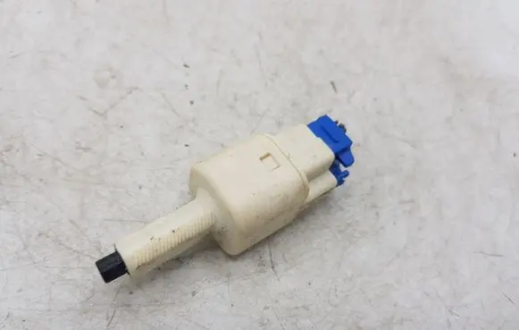 Toyota Corolla Verso AR10 Brake pedal sensor switch NOCODE