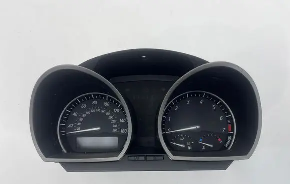 BMW Z4 E85 E86 Speedometer (instrument cluster) 6928187 102424010 25811510