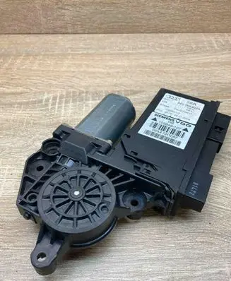 Audi A4 S4 B6 8E 8H Rear door window regulator motor 8E0959802A 5WK47011DBF 02A