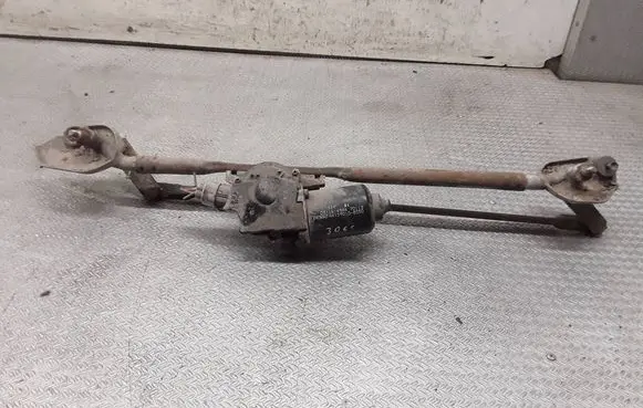 Chrysler PT Cruiser Front wiper linkage and motor 05116149AA AX1590108550