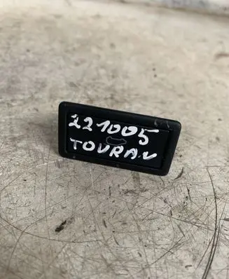Volkswagen Touran III Tailgate opening switch 5ta959831