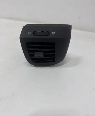 Nissan Micra Dashboard side air vent grill/cover trim 01015500 01015600 68761700