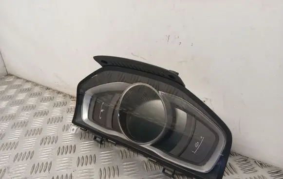 Volvo S80 Speedometer (instrument cluster) 769317850U