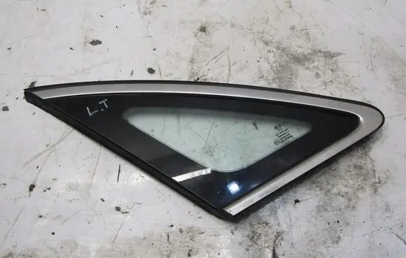 KIA Ceed Rear side window OEM