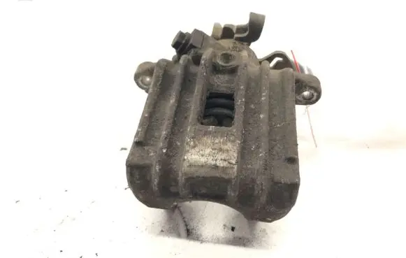 Volkswagen Golf IV Rear brake caliper