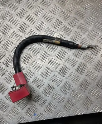 Infiniti M30 Positive cable (battery) 1MS1A05 1101260038