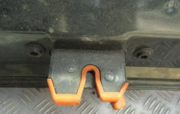 Skoda Octavia Mk1 (1U) Tailgate/trunk/boot lock/catch/latch