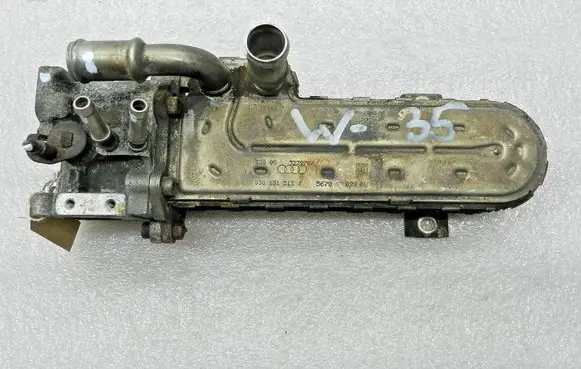 Volkswagen Golf V EGR valve cooler 03G131513J
