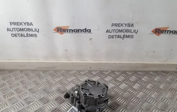 Iveco Daily 35 - 40.10 Vacuum pump F009D01612