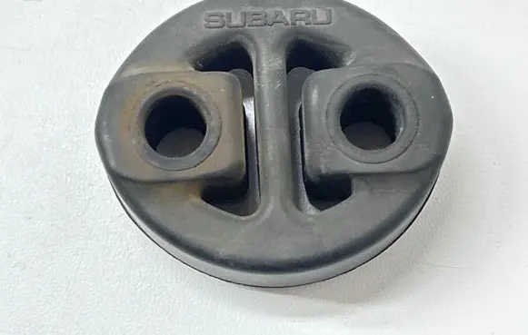 Subaru Legacy Muffler mount bracket/holder 44066AL00A