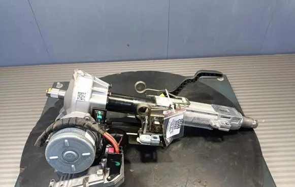 Skoda Fabia Mk3 (NJ) Steering wheel axle