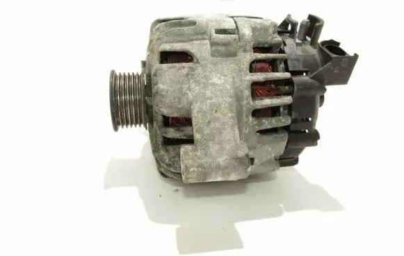 Ford Fiesta Generator/alternator 7g9n10300cc