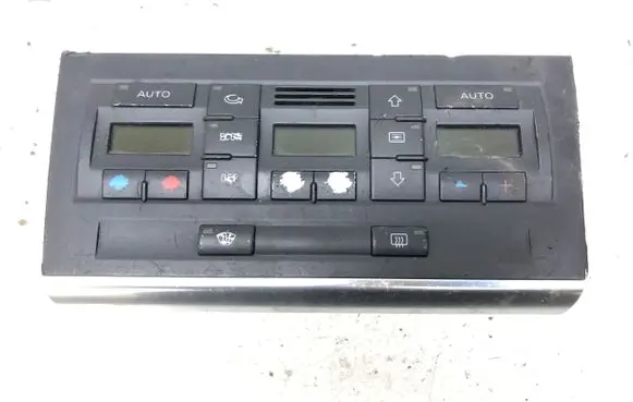 Audi A4 S4 B6 8E 8H Climate control unit 8E0820043AA