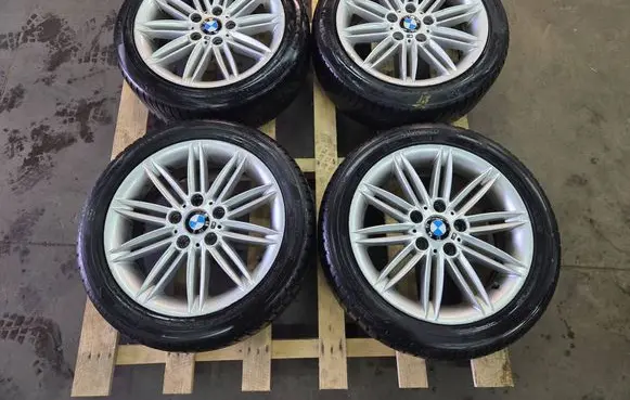 BMW 1 E81 E87 R17 alloy rim 8036938