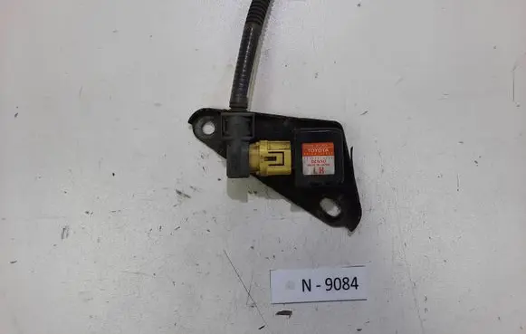 Toyota Prius (XW20) Airbag control unit/module 8917447040