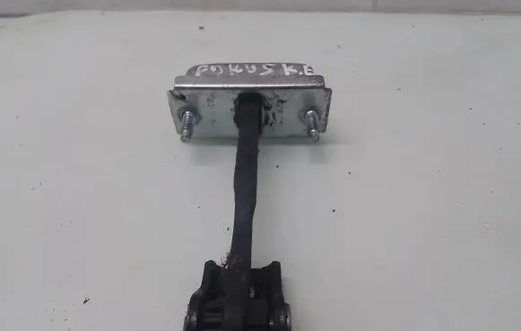 Ford Focus Rear door check strap stopper