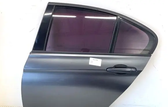 BMW 3 F30 F35 F31 Rear door B39
