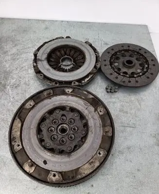 BMW 1 E81 E87 Clutch set kit 3240466 4150552 1240440