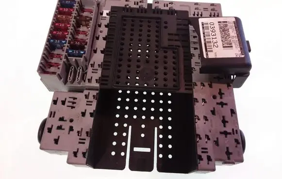 Volvo S60 Fuse module 8622520