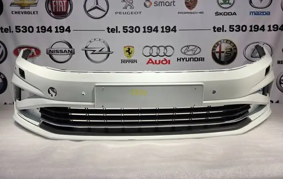Volkswagen Golf Sportsvan Front bumper 510807221M