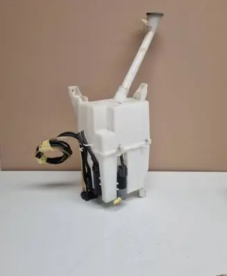 Nissan X-Trail T32 Windscreen/windshield washer pump 1021224 1501220453 1023333