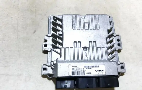 Volvo S60 Engine control unit/module 31355669 s180134102b