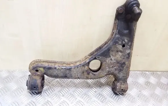 Opel Zafira B Front lower control arm/wishbone
