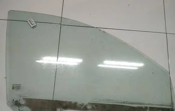 Nissan Micra Front door window glass four-door as2