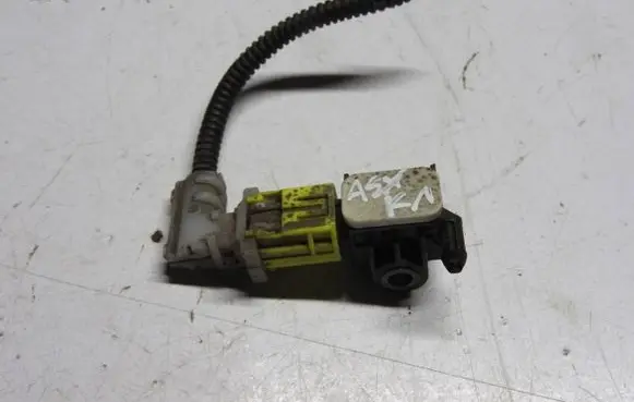 Mitsubishi ASX Airbag deployment crash/impact sensor 8651A116