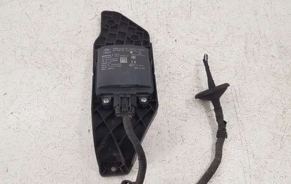 Ford Escape III Blind spot module HV6T14D453 HV6T14D453AA M799G