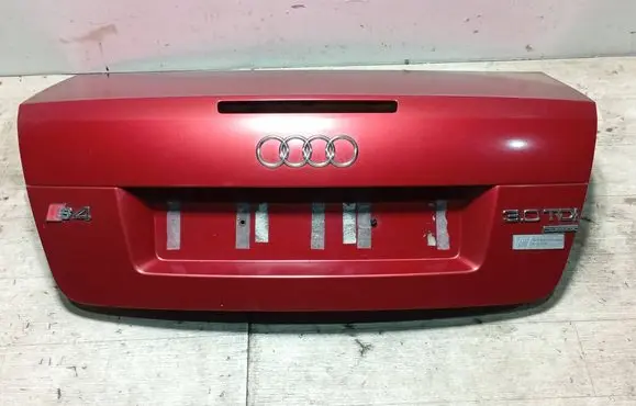 Audi A4 S4 B7 8E 8H Tailgate/trunk/boot lid 8H0827023