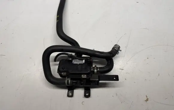 Hyundai Kona I Coolant heater control valve 25660K4500