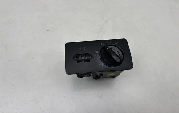 Skoda Fabia Mk1 (6Y) Light switch 6Y1941531N