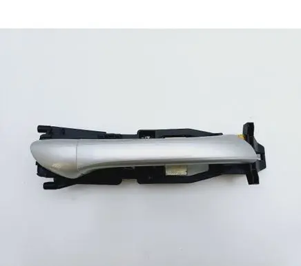 Mercedes-Benz C W203 Front door exterior handle 