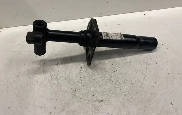 BMW 5 E39 Front bumper mounting bracket 8159359
