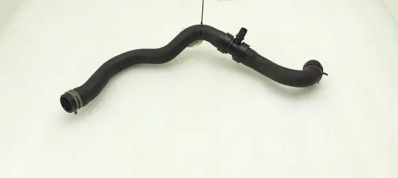 Peugeot RCZ Engine coolant pipe/hose 9681779480