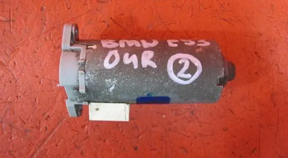BMW X5 E53 Seat adjustment motor 0130002617