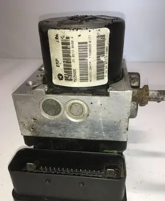 Jeep Cherokee ABS Pump P52125462AC 25092843333 25061333563