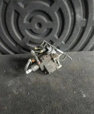 Nissan Qashqai Fuel injection high pressure pump 167000938R