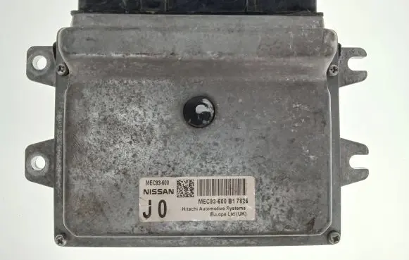 Nissan Juke I F15 Engine control unit/module MEC93600