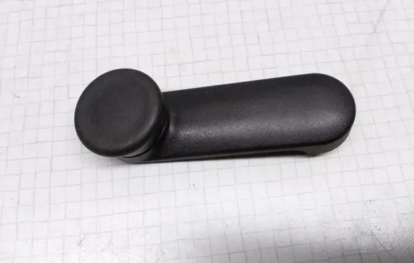 Opel Astra G Front door window winding handle 902471500430 90224834 90459502
