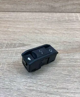 BMW X5 E53 Sunroof switch 8352182 03015000