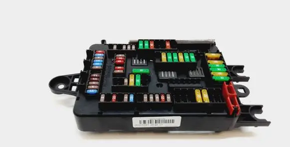 BMW X5 F15 Fuse module 6819651