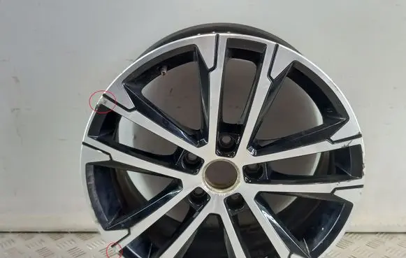 Volkswagen Golf Sportsvan R17 alloy rim 5G0601025AK