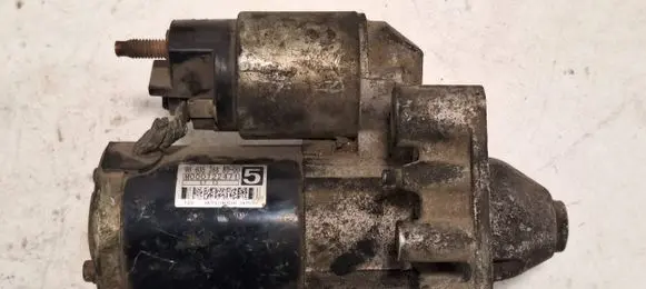 Citroen C4 I Starter motor M000T22471 9663528880