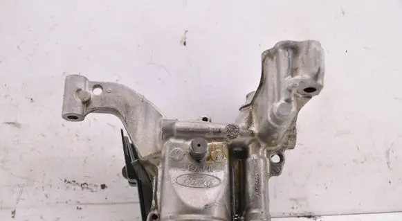 Ford C-MAX II Oil pump CA6G6664BA