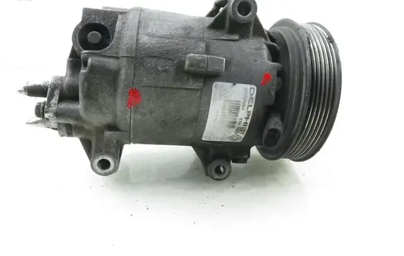 Renault Scenic II - Grand scenic II Air conditioning (A/C) compressor (pump) 