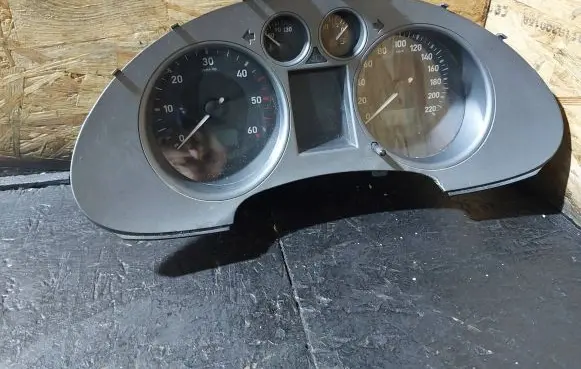 Seat Ibiza III (6L) Speedometer (instrument cluster) 6L0920803A
