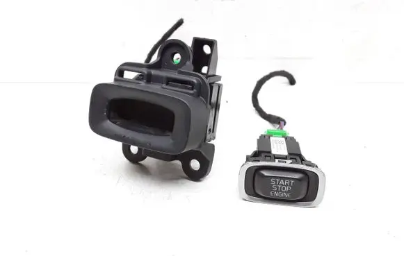 Volvo V60 Ignition lock AH4N15607AE 28227917