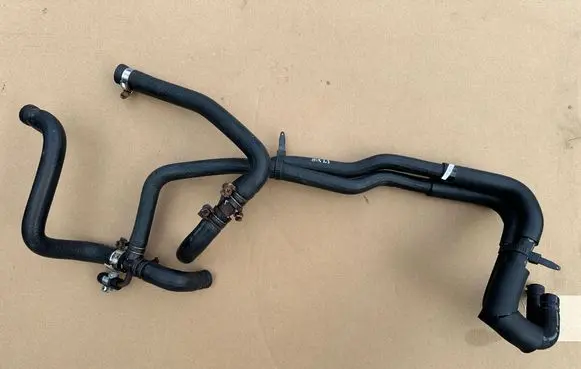 Breather/breather pipe/hose